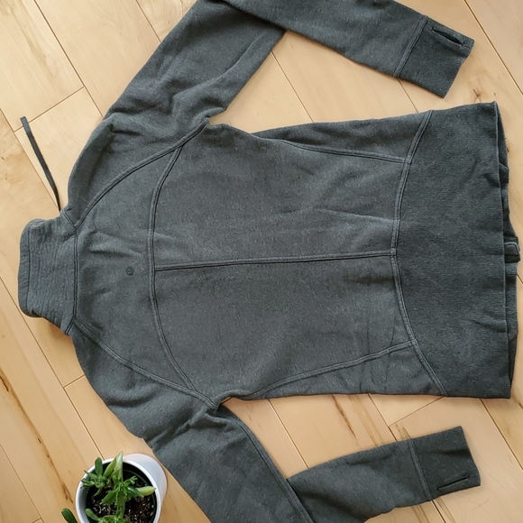 Lululemon green scuba - Picture 4 of 6